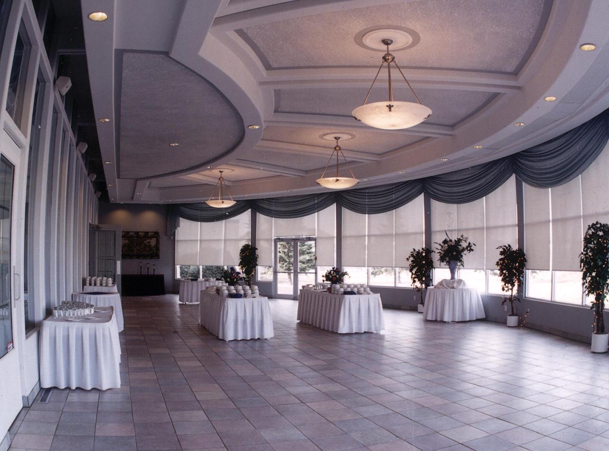 Chateau Louis Hotel&Conference Centre Edmonton Extérieur photo