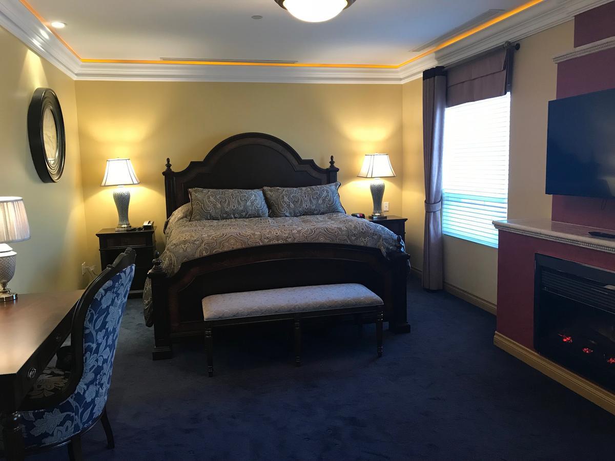 Chateau Louis Hotel&Conference Centre Edmonton Extérieur photo