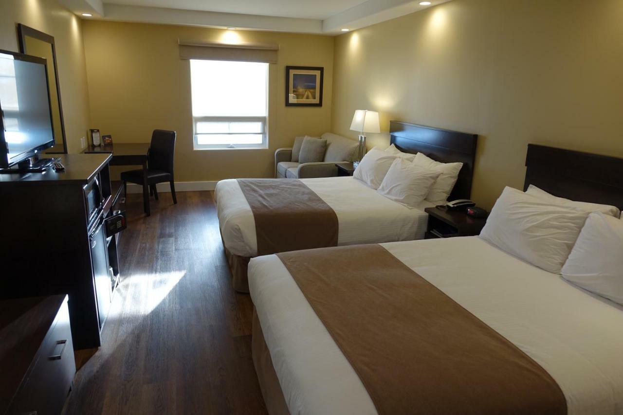 Chateau Louis Hotel&Conference Centre Edmonton Extérieur photo